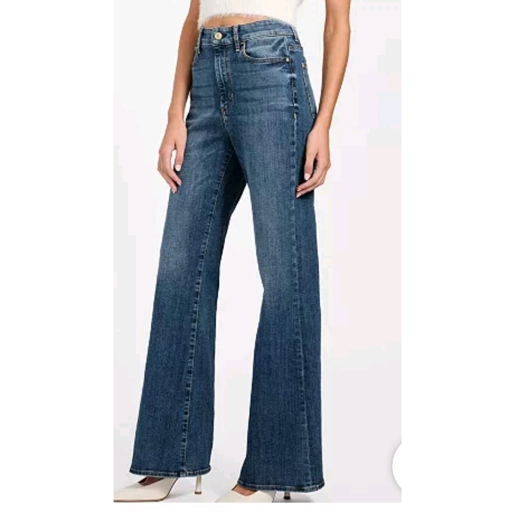 Nwt Guess Women's Classic Faye High Rise Flare Jeans Blue Fog Wash 26x30 — image 7 of 8